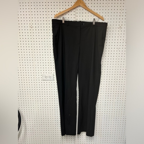Theory Straight Leg Black Pants - Picture 1 of 5